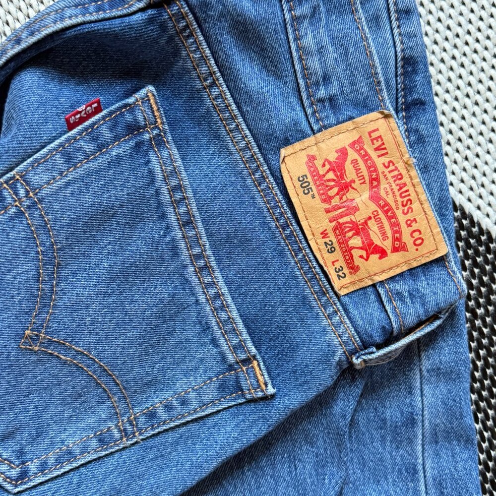 Levi's Men's 505 Regular Fit Jeans - Medium Stonewash, 29W x 32L - WORN ONCE - Picture 7 of 9